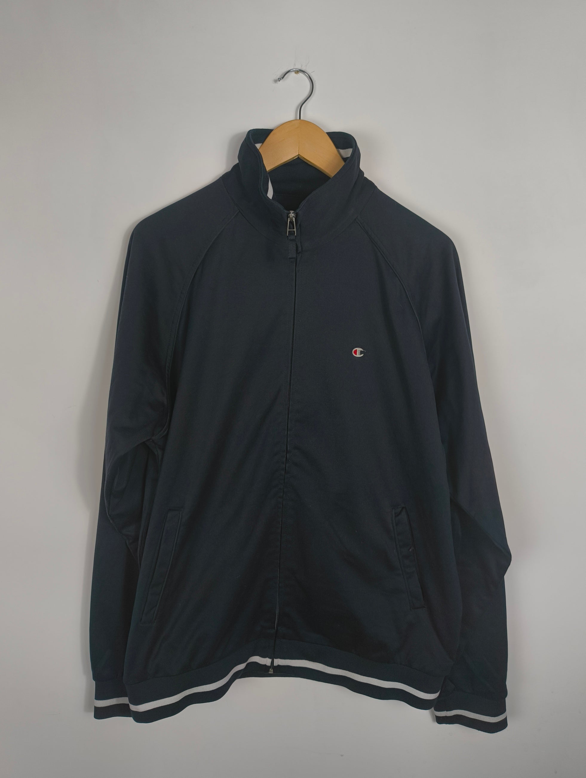 CHAMPION TRACKTOP