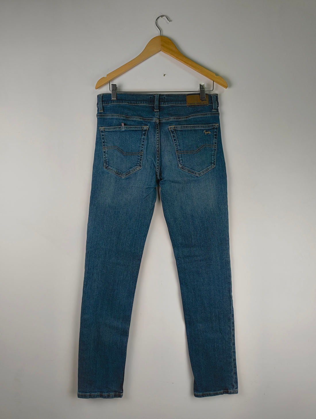 HARMONT & BLAINE JEANS