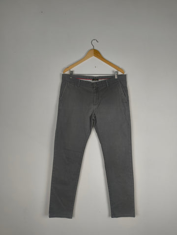 HARMONT & BLAINE JEANS