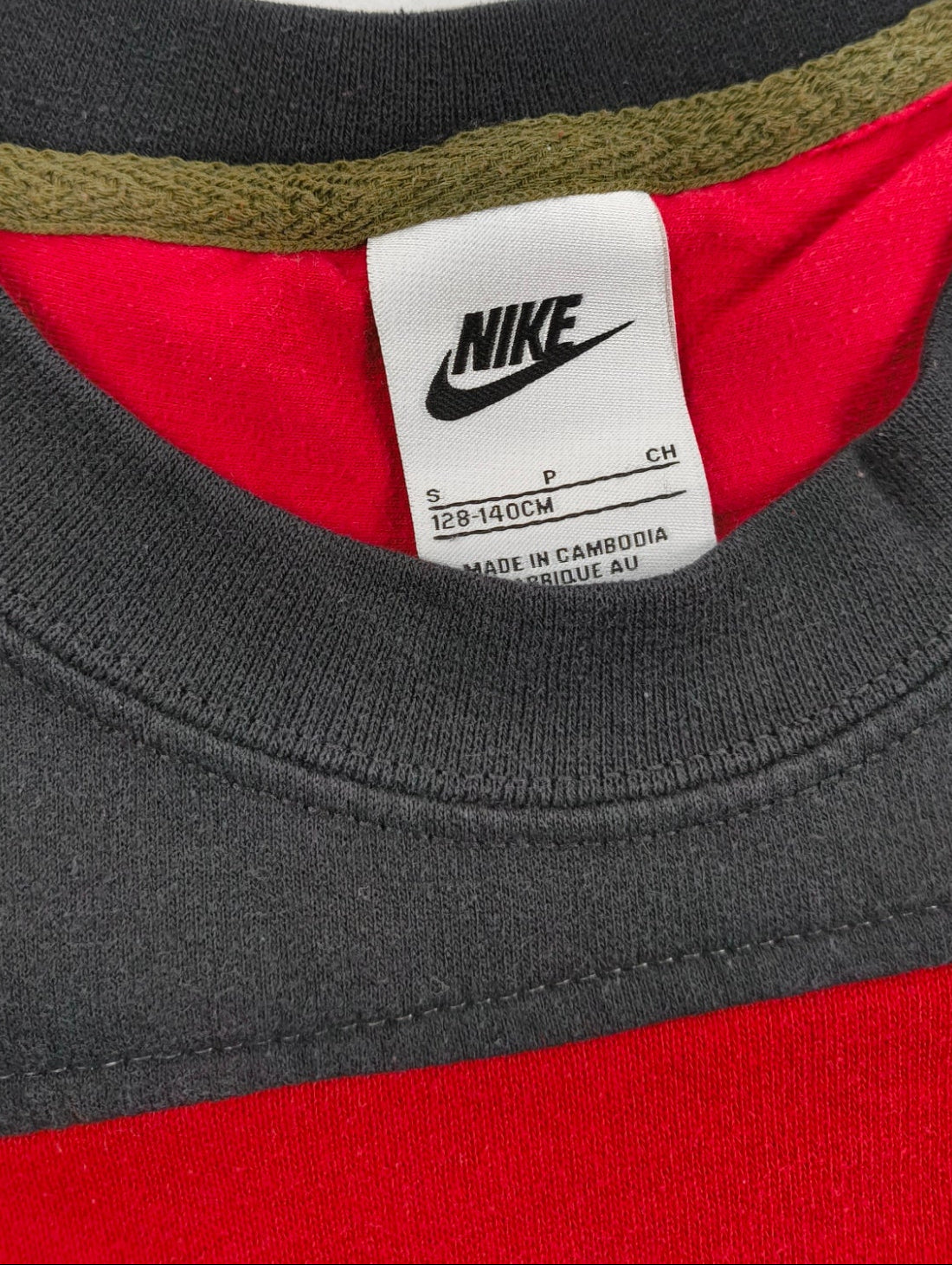 Felpa Nike Vintage Anni '90- Maxi Swoosh -Nero Rosso - Taglia S/M